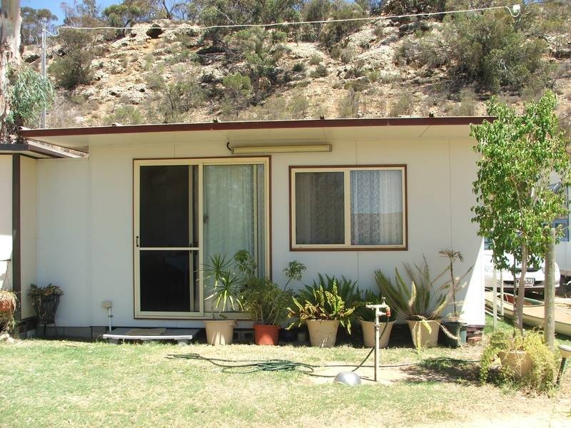 Cabin at Site 314 Younghusband Caravan Park, Mannum SA 5238