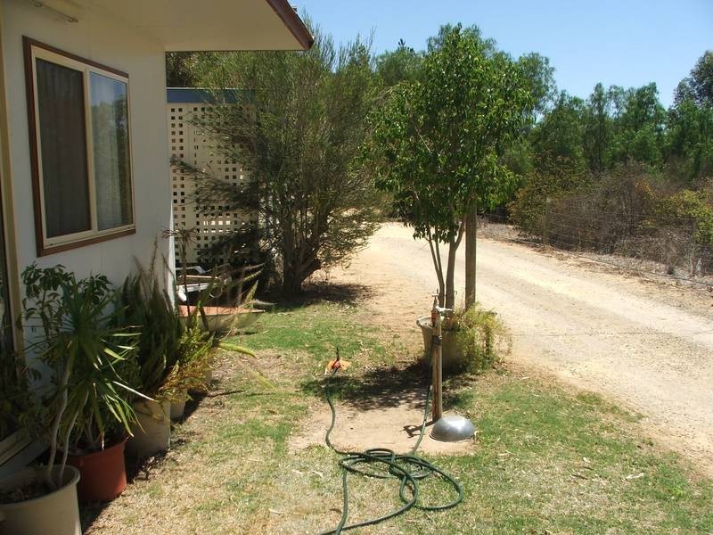 Cabin at Site 314 Younghusband Caravan Park, Mannum SA 5238