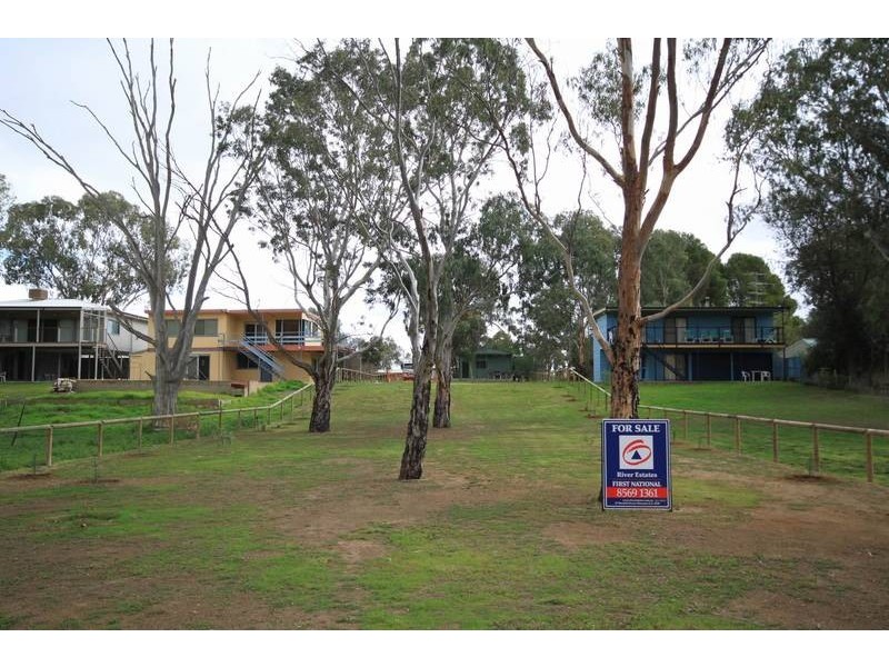 29 Rob Loxton, Walker Flat SA 5238