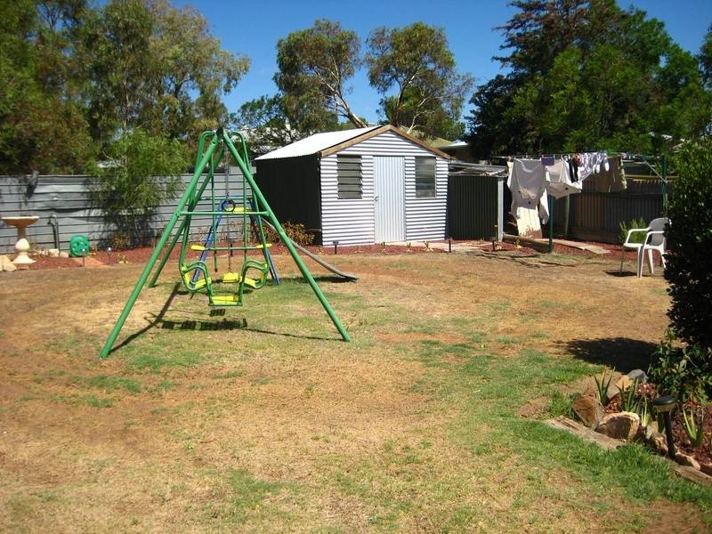 24 Mau Street, Mannum SA 5238