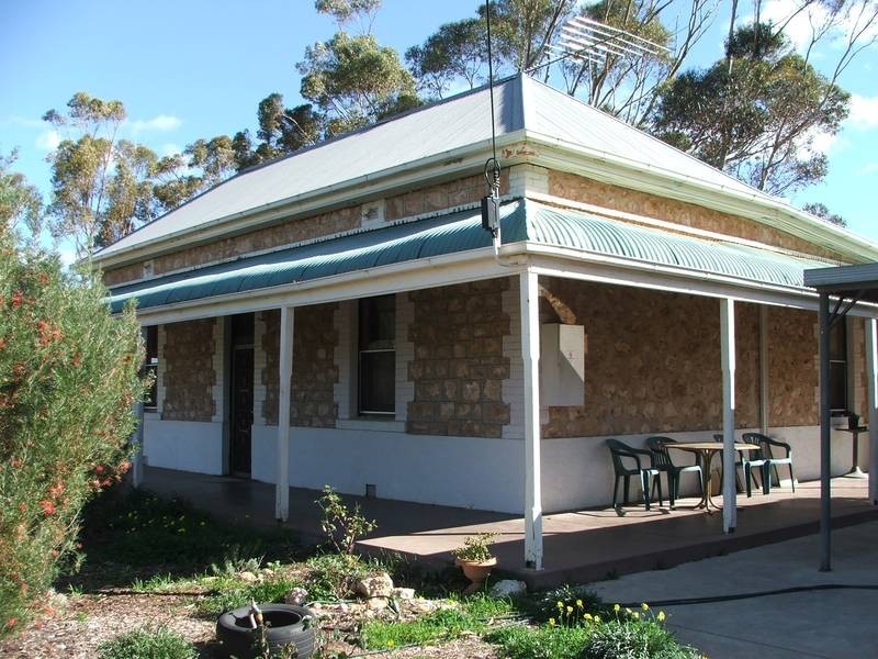 36 Sturt Street, Cambrai SA 5353
