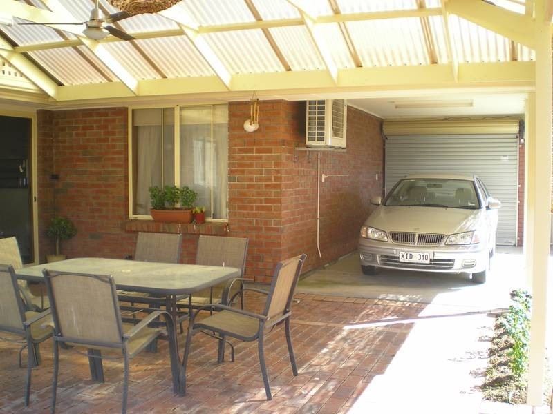 98 Grevillea Way, Woodside SA 5244