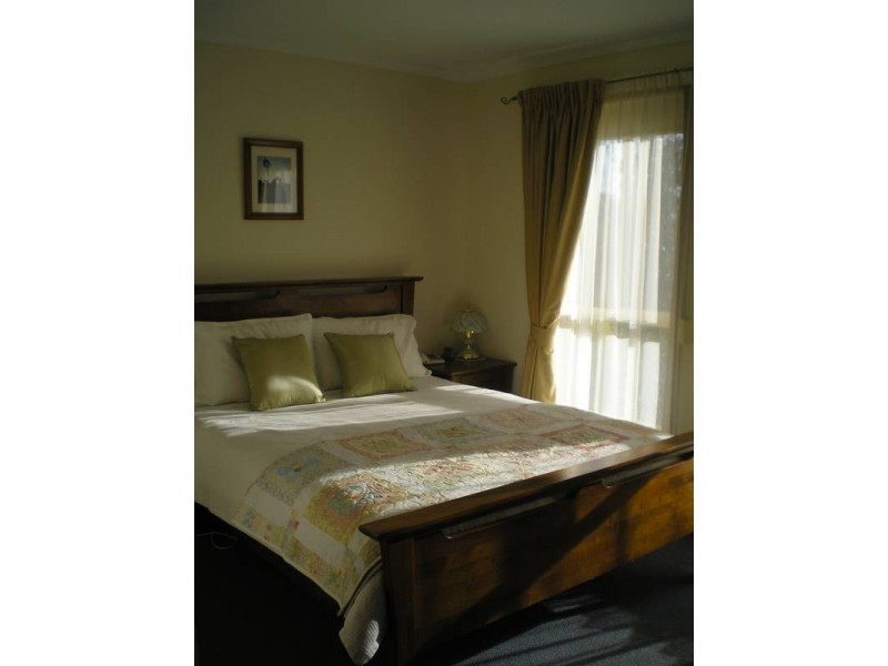 98 Grevillea Way, Woodside SA 5244