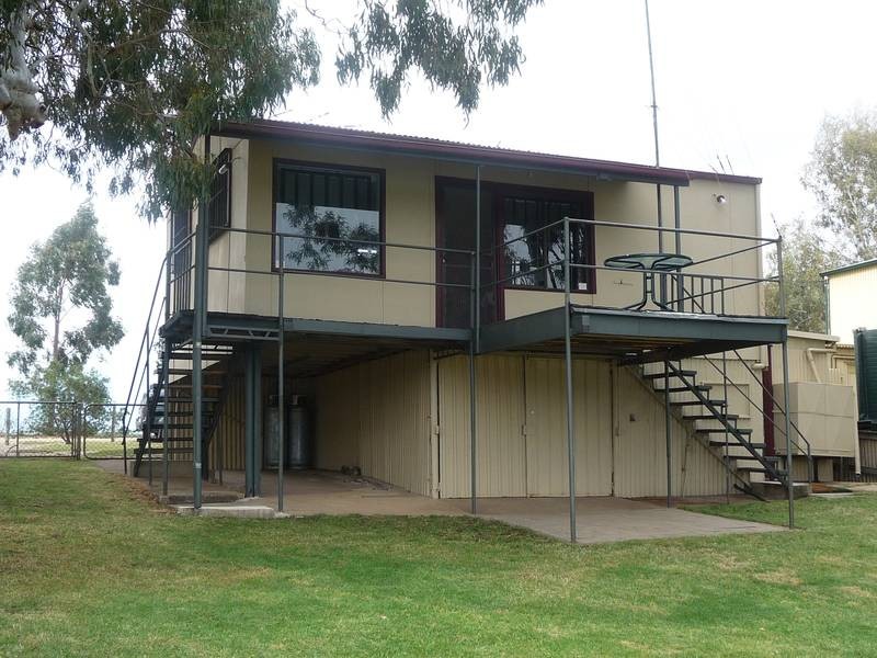 Shack 4 Riverside Drive, “Big Bend”, Swan Reach SA 5354