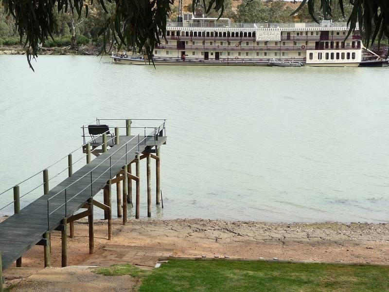 Shack 4 Riverside Drive, “Big Bend”, Swan Reach SA 5354