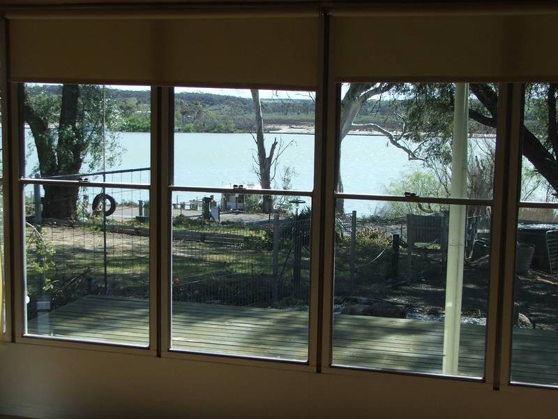 Lot 24 East Front Road ‘The Peppers’, Mannum SA 5238
