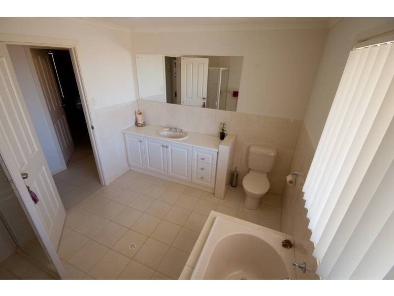 8 Kirkness Road, Mannum SA 5238