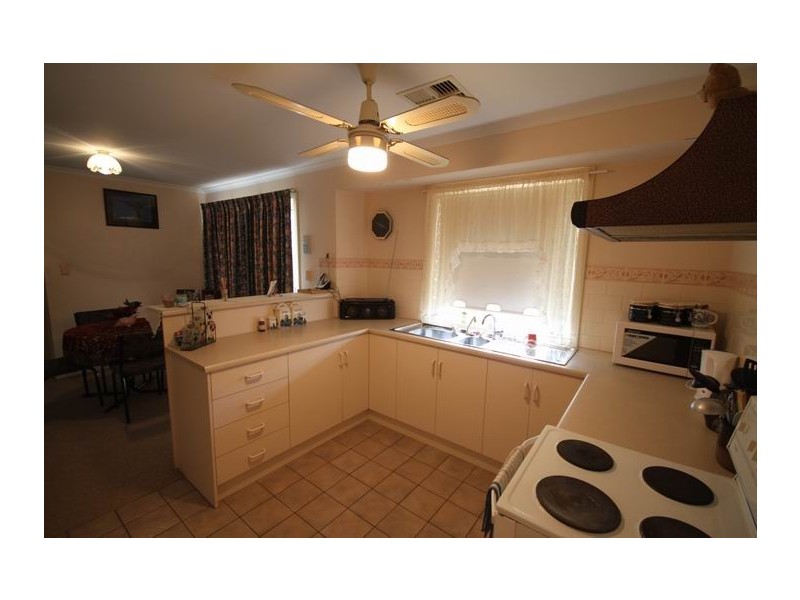 29 King George Street, Mannum SA 5238
