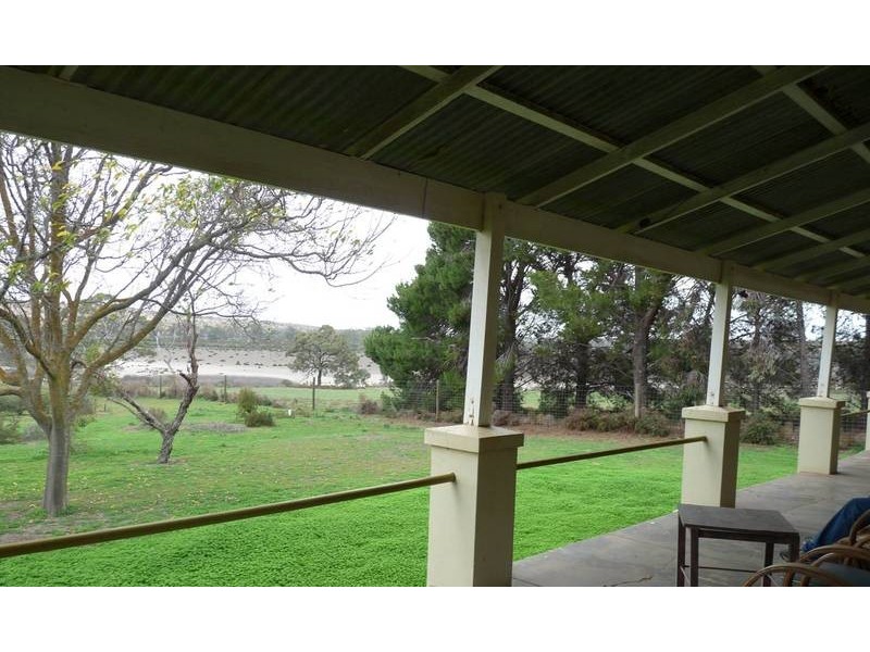 Sections Christian Road, Swan Reach SA 5354