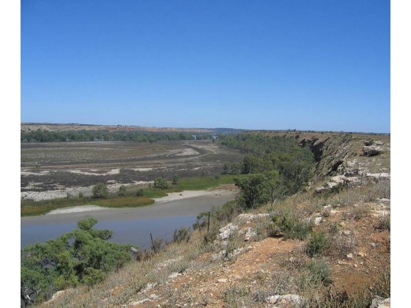 Sections Christian Road, Swan Reach SA 5354