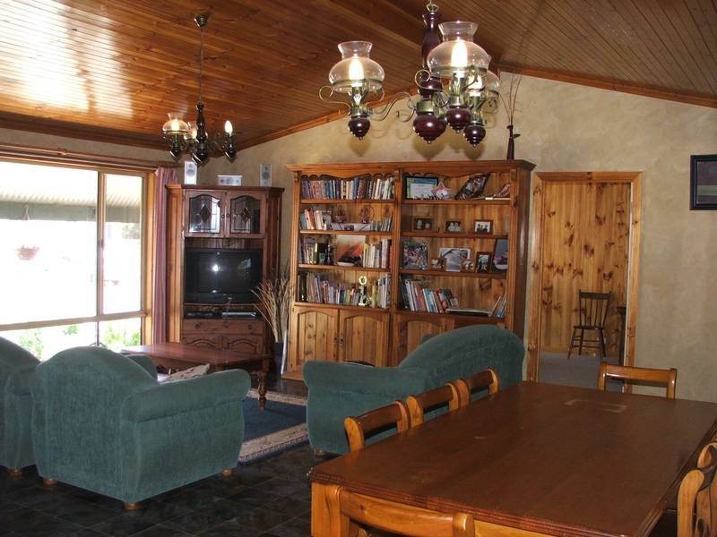 1 & 2 Perseverance Court, Younghusband SA 5238