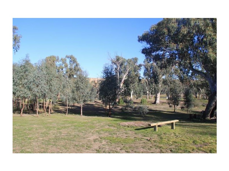 49 Marks Landing, Swan Reach SA 5354