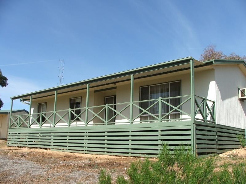 13 Crawford Cres, Mannum SA 5238