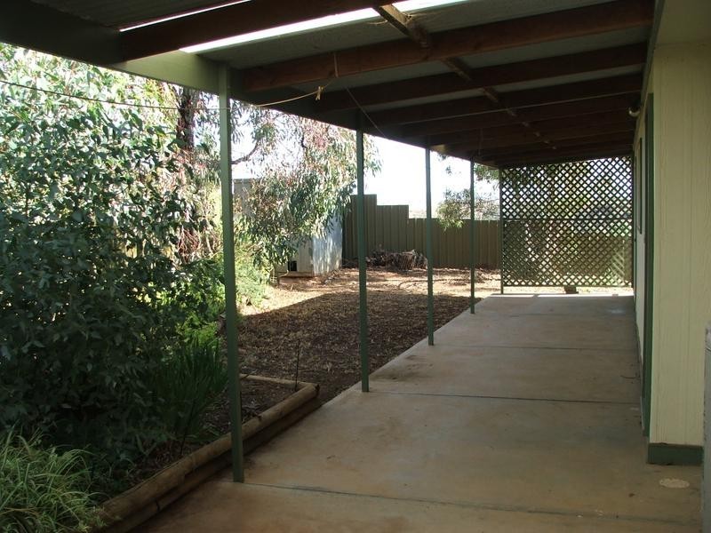 13 Crawford Cres, Mannum SA 5238