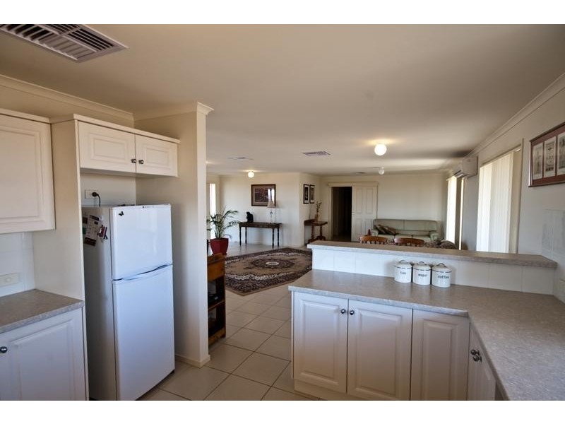 8 Kirkness Road, Mannum SA 5238