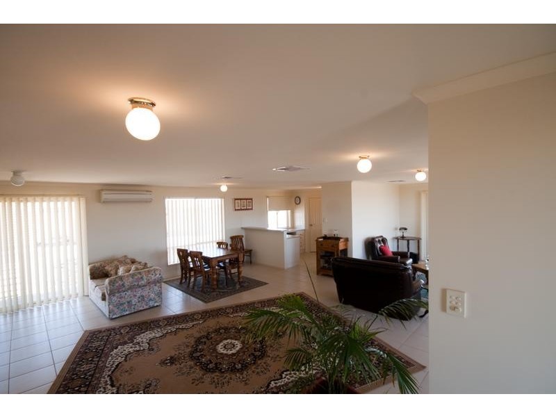 8 Kirkness Road, Mannum SA 5238