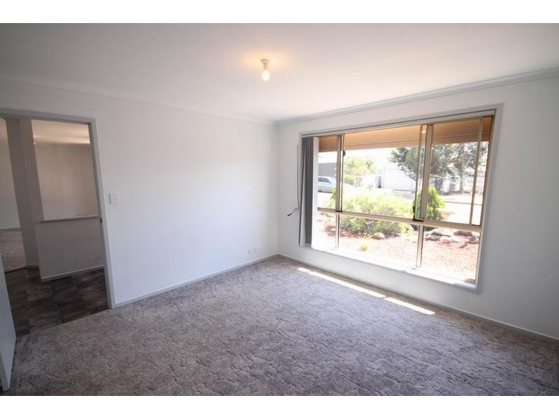 6 Charles Street, Mannum SA 5238