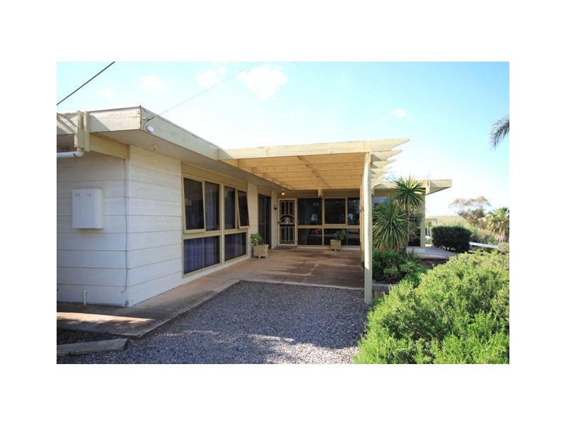 61-63 Crawford Cresent, Mannum SA 5238