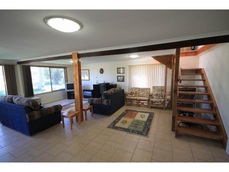 1 Murray Tce, Cowirra via, Mannum SA 5238