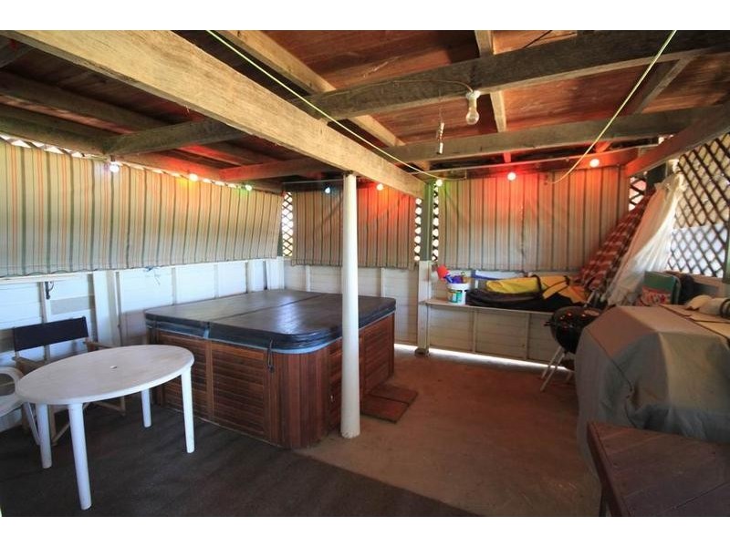 1 Murray Tce, Cowirra via, Mannum SA 5238