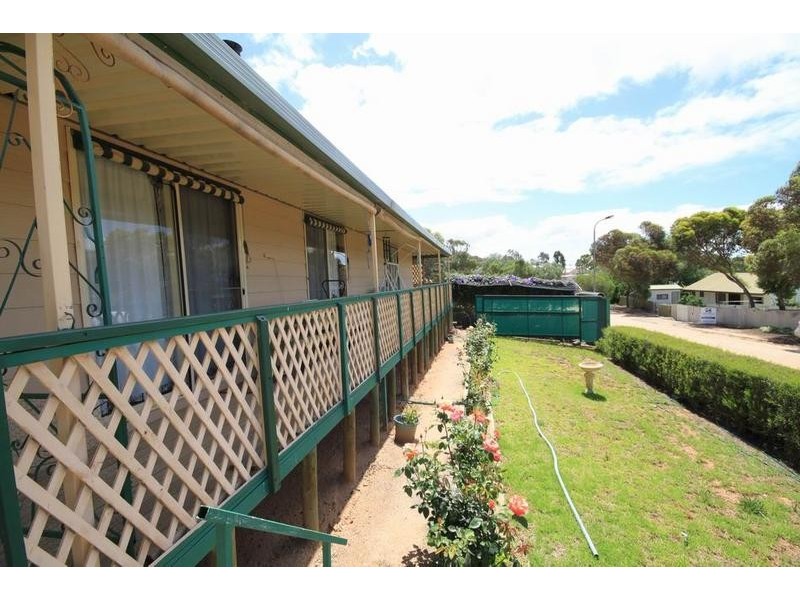 63 Tom Groggin Drive, Younghusband SA 5238