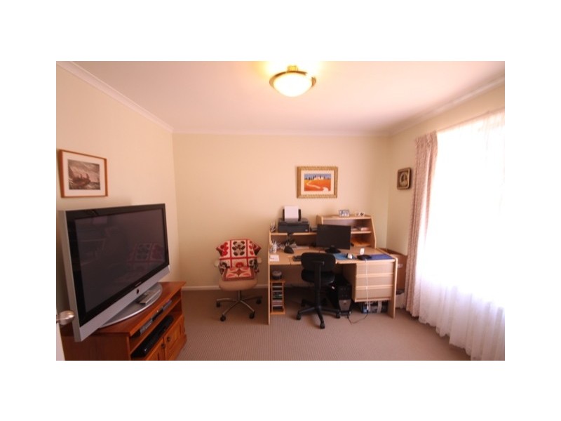 36 Phillip Avenue, Swan Reach SA 5354