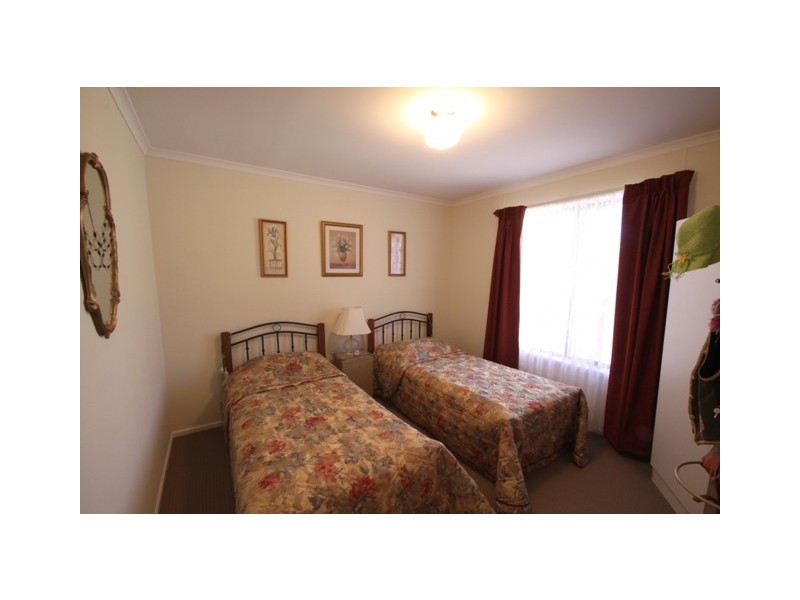 36 Phillip Avenue, Swan Reach SA 5354