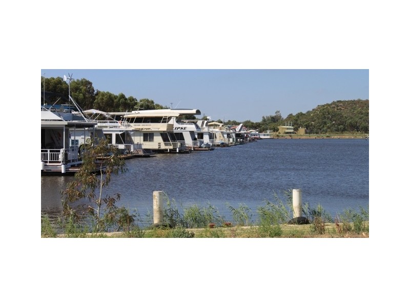 - East Front Road, Younghusband via, Mannum SA 5238