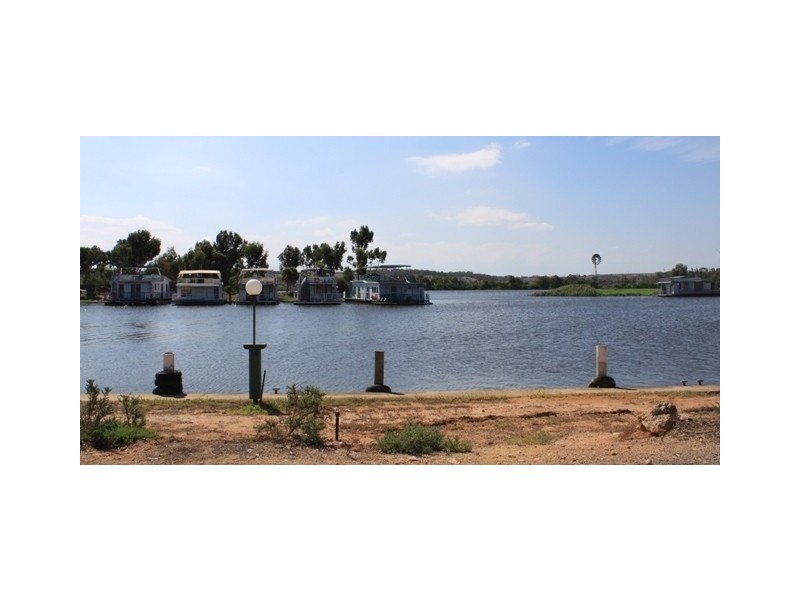 - East Front Road, Younghusband via, Mannum SA 5238