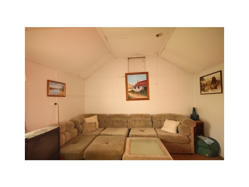 Lot 10 “Five Mile Shack Group” East Front Road, Younghusband via, Mannum SA 5238