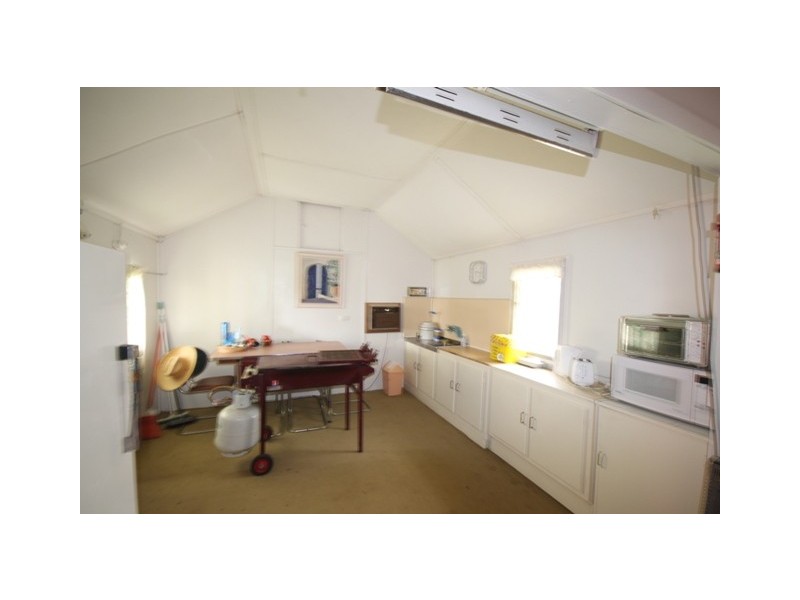 Lot 10 “Five Mile Shack Group” East Front Road, Younghusband via, Mannum SA 5238