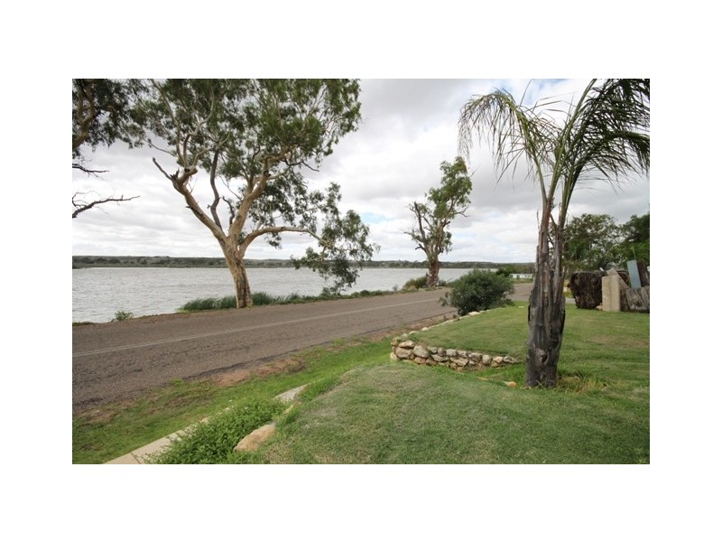 Lot 44 East Front Road, YOUNGHUSBAND via, Mannum SA 5238