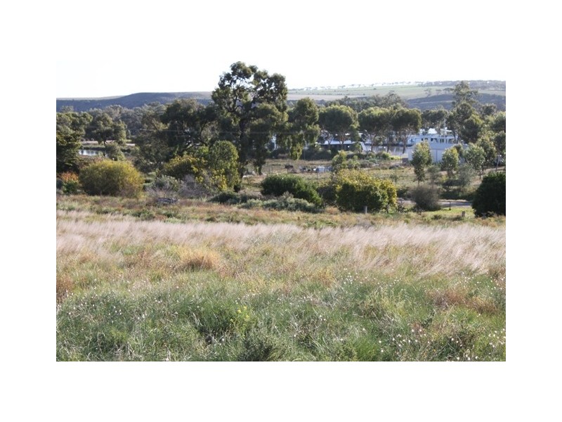 Lot 102,  East Front Road, Younghusband SA 5238