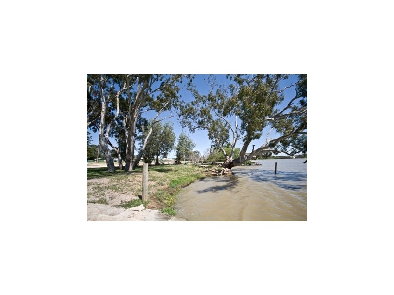 29 Murray Terrace, COWIRRA via, Mannum SA 5238