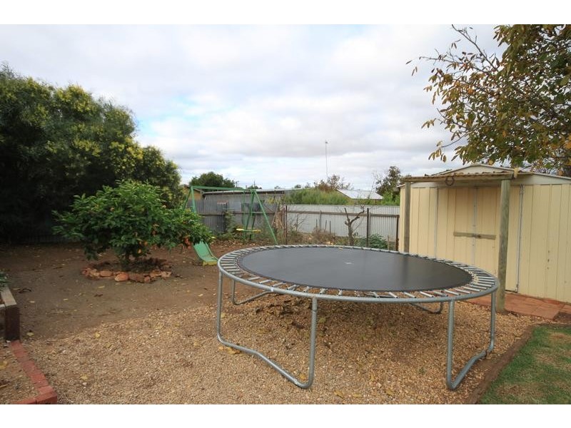 13 Greening Street, Mannum SA 5238