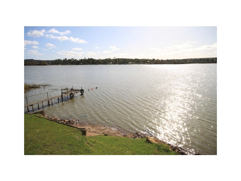 Lot 30 East Front Road ‘The Peppers’, Younghusband SA 5238