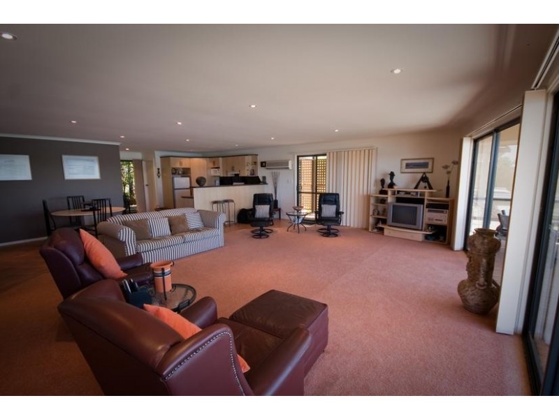 Lot 30 East Front Road ‘The Peppers’, Younghusband SA 5238