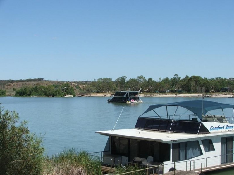 Lot 30 East Front Road ‘The Peppers’, Younghusband SA 5238