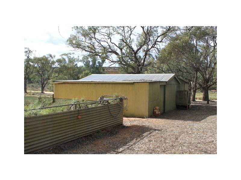 Lot 212 Government Road, SUNNYDALE via, Swan Reach SA 5354