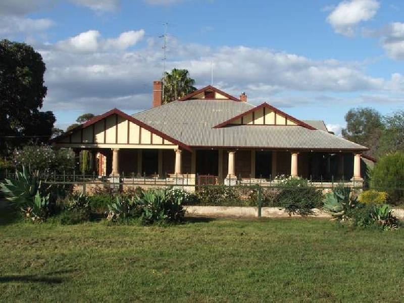 Sect. 295 Sedan / Cambrai Road, Mannum SA 5238