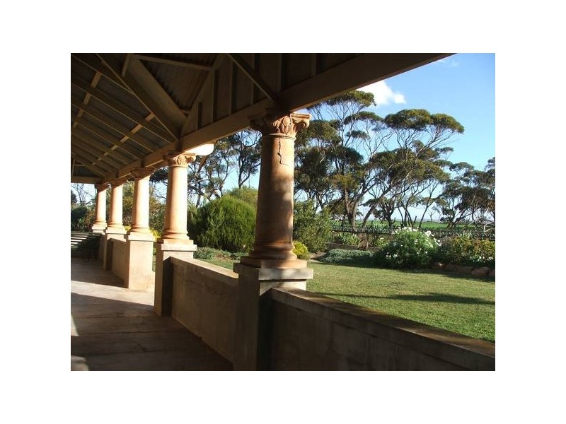 Sect. 295 Sedan / Cambrai Road, Mannum SA 5238