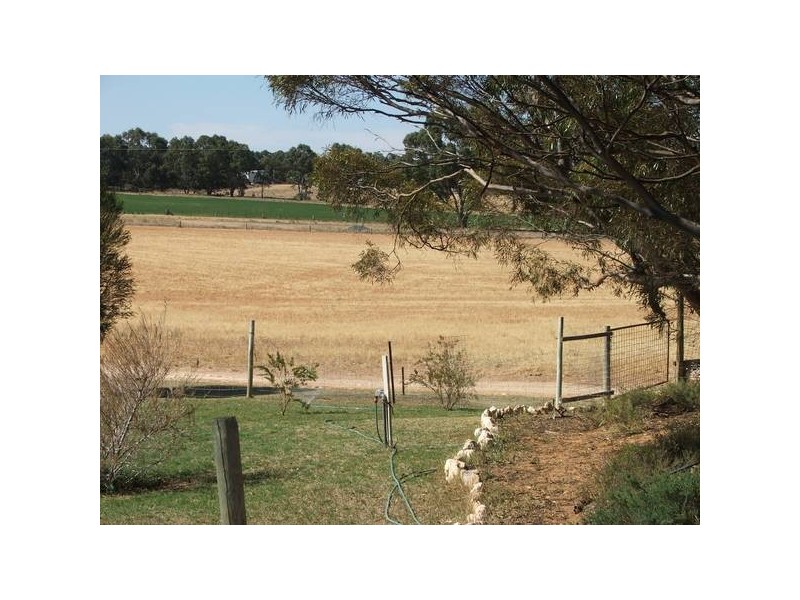 Black Hill Road (marne Road) Kongolia Via, Cambrai SA 5353