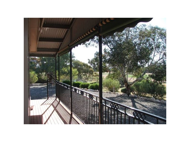 Black Hill Road (marne Road) Kongolia Via, Cambrai SA 5353