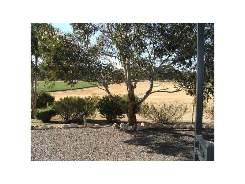 Black Hill Road (marne Road) Kongolia Via, Cambrai SA 5353