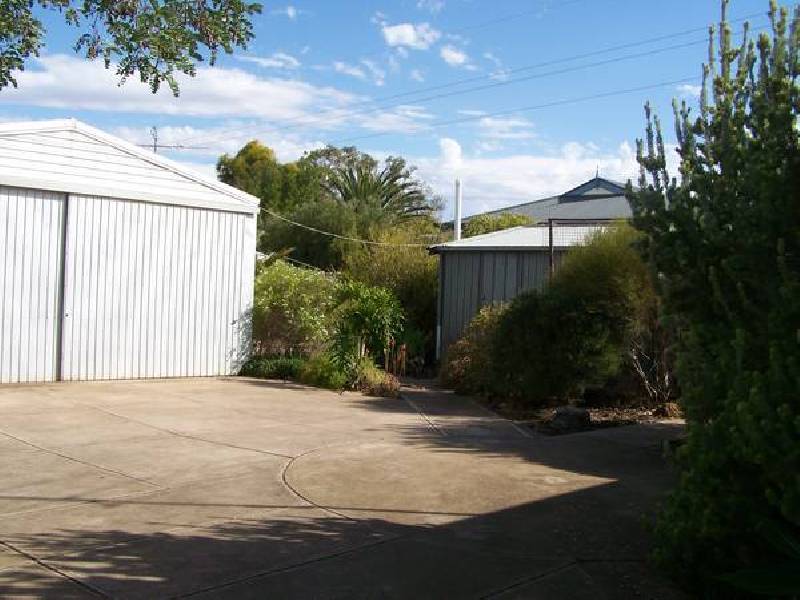 10 Berryman Avenue, Mannum SA 5238