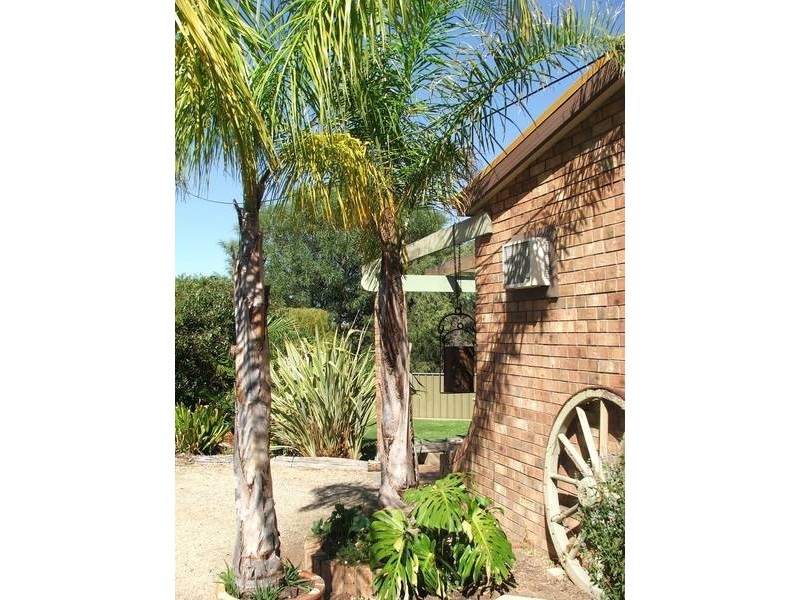 51 Esplanade, Mannum SA 5238