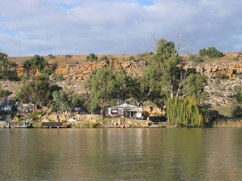21 Eastfront Road, Younghusband, Mannum SA 5238