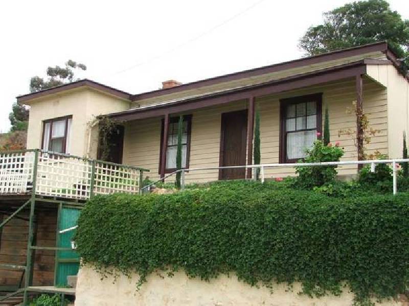 7 Schuetze Street, Mannum SA 5238