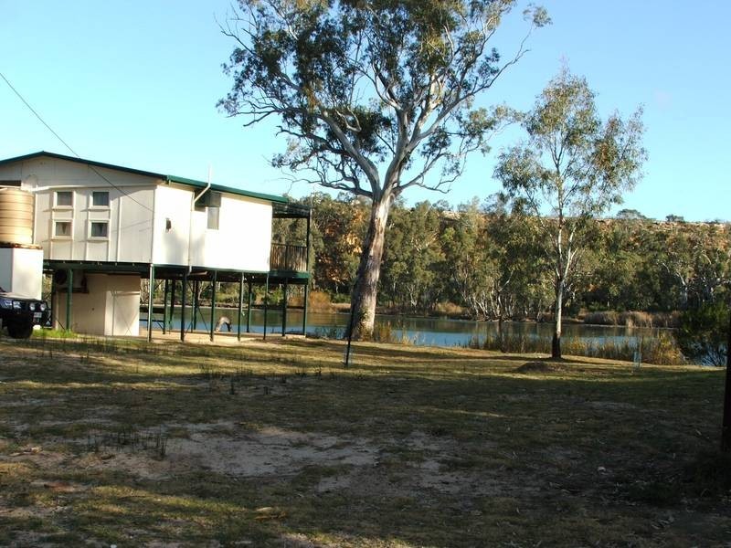 22 Riverside Drive Big Bend Via, Swan Reach SA 5354