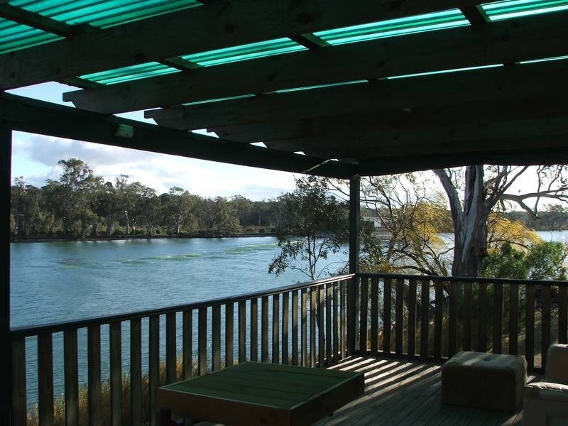 22 Riverside Drive Big Bend Via, Swan Reach SA 5354